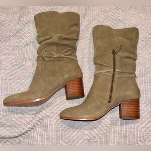 NEW Violet & Red Janine Boots Shoes - Green Olive Suede - 7.5